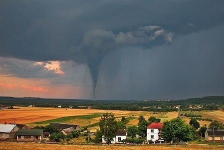 tornado450px